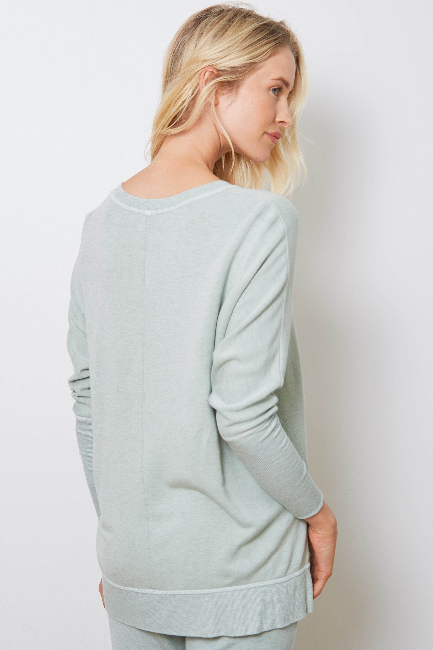 The Carrie - Distressed Heart - Pistachio