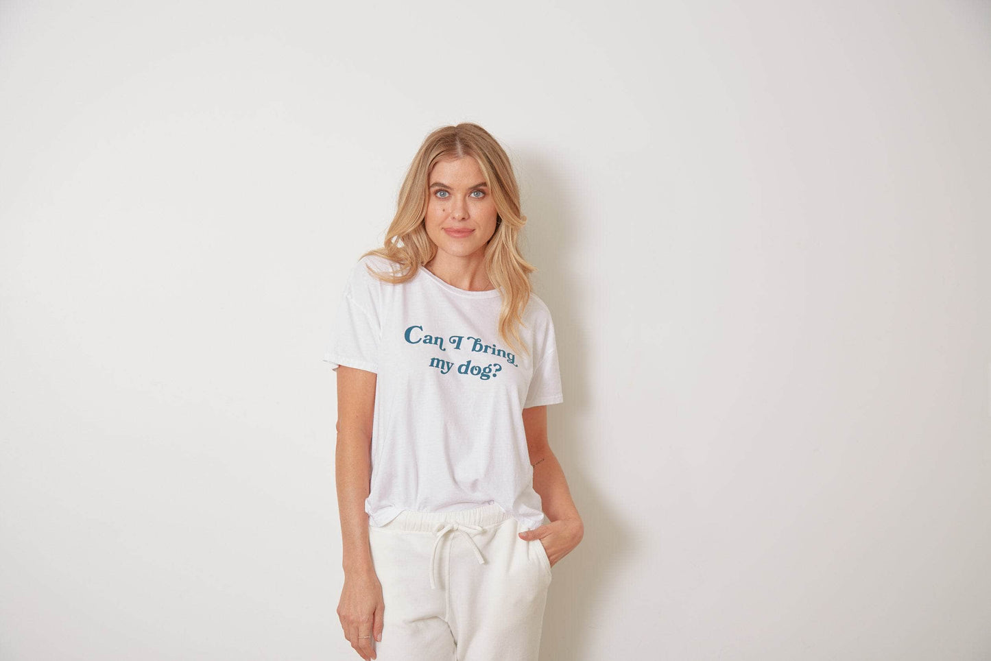 The Isla - Can I bring my dog? - White