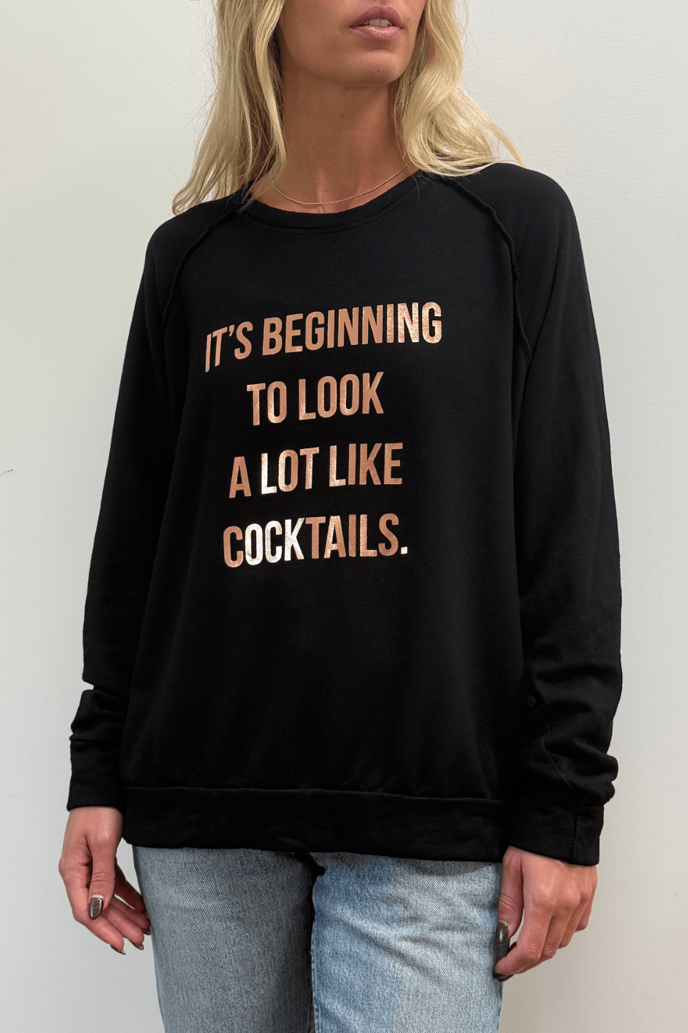 The Vita - It's Beginning to Look a Lot Like Cocktails - Black Sand