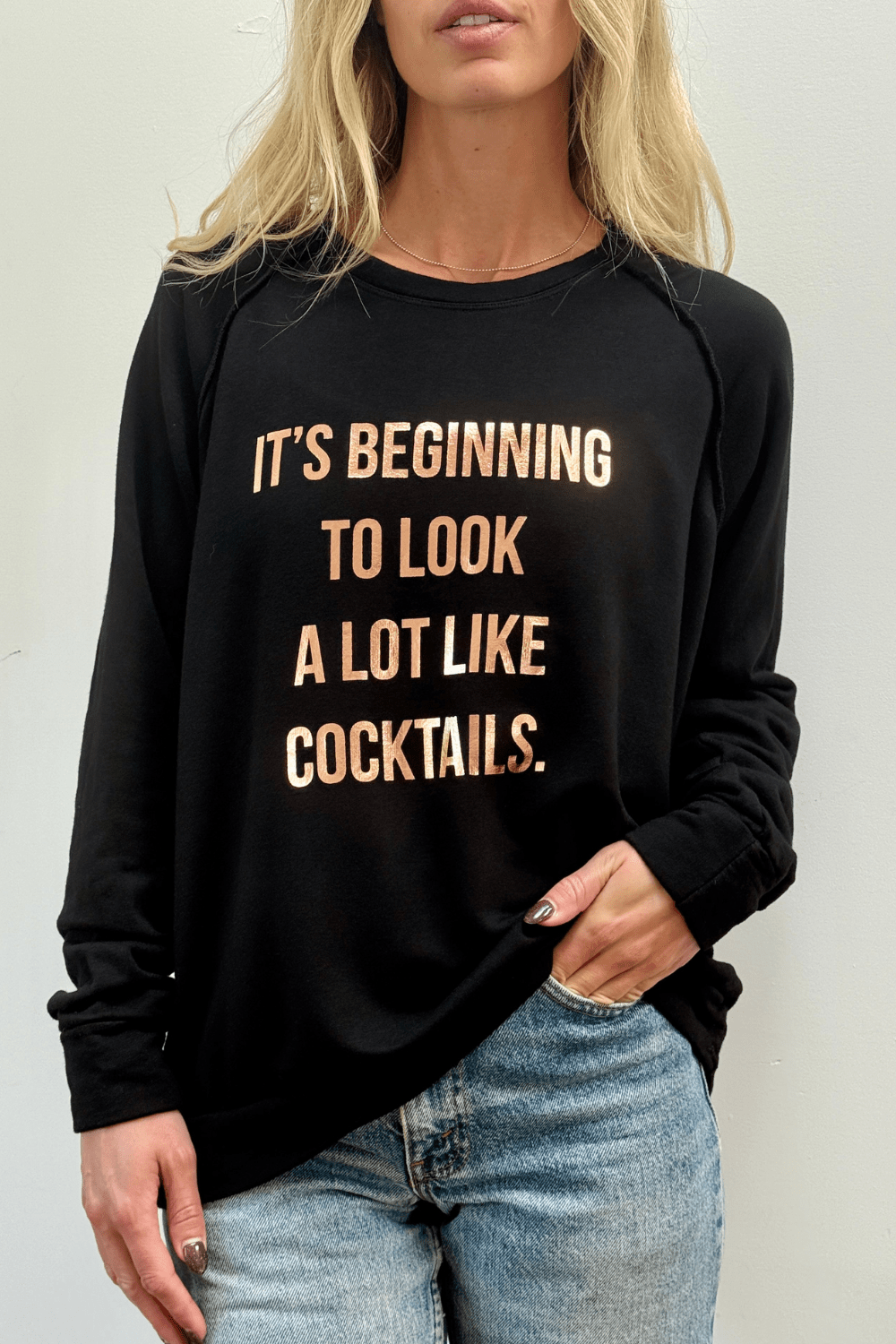 The Vita - It's Beginning to Look a Lot Like Cocktails - Black Sand