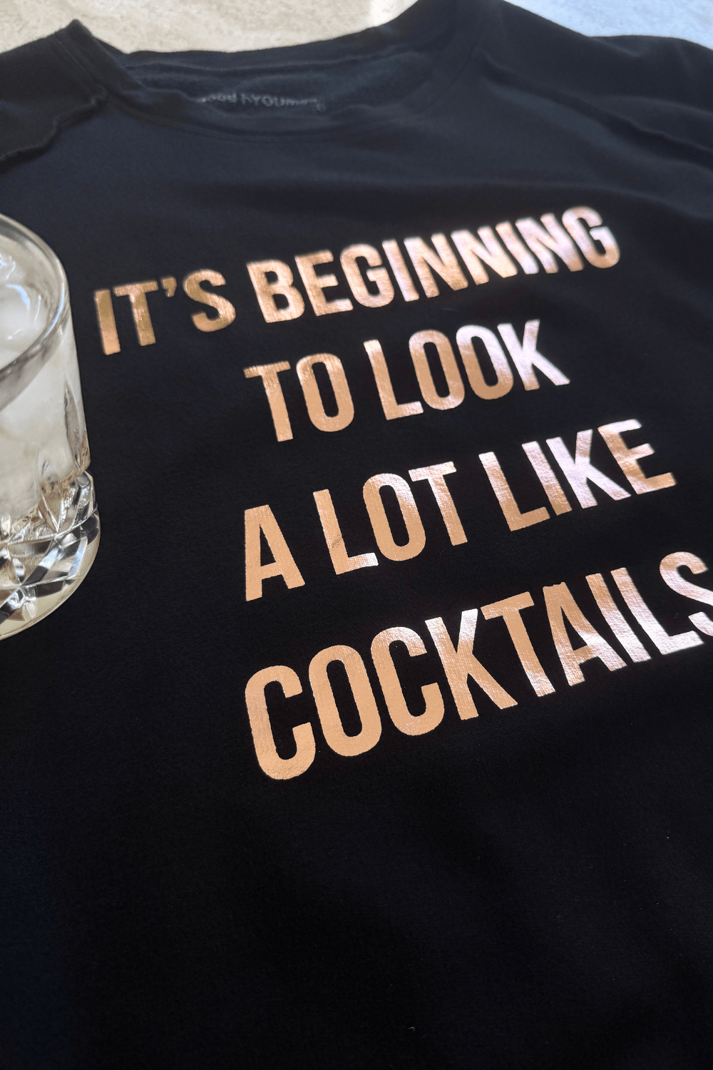 The Vita - It's Beginning to Look a Lot Like Cocktails - Black Sand