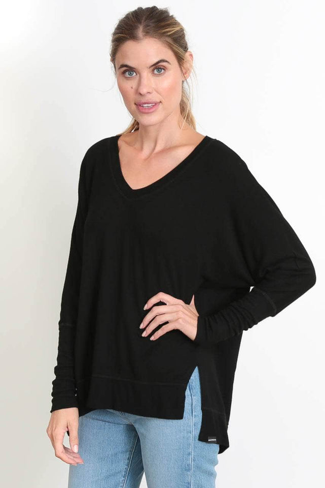 The Carrie - Relaxed V-Neck Sweater - Black Sand