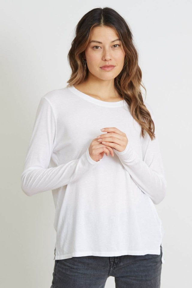 The Suzanne - Classic Fit Long Sleeve - Optic White