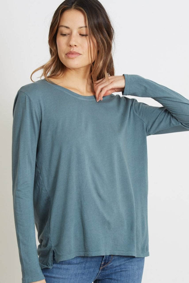 The Suzanne - Classic Fit Long Sleeve - Agave