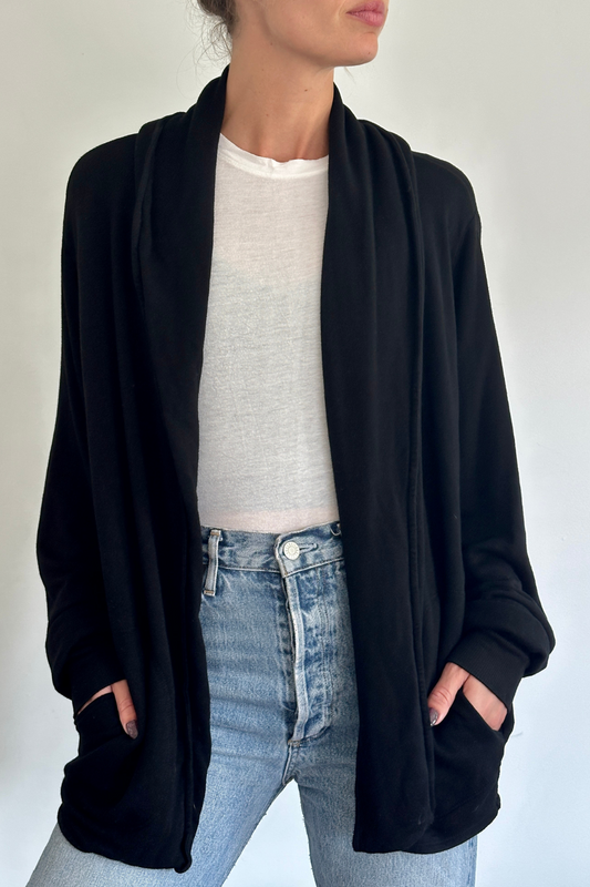 The Blake Cardigan - Everyday Basic - Black Sand