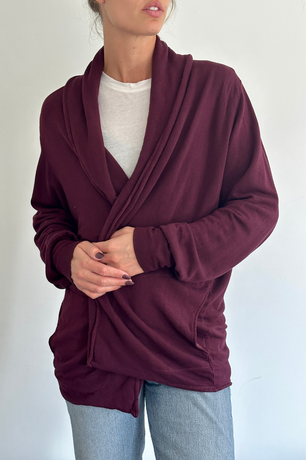 The Blake Cardigan - Everyday Basic - Vino